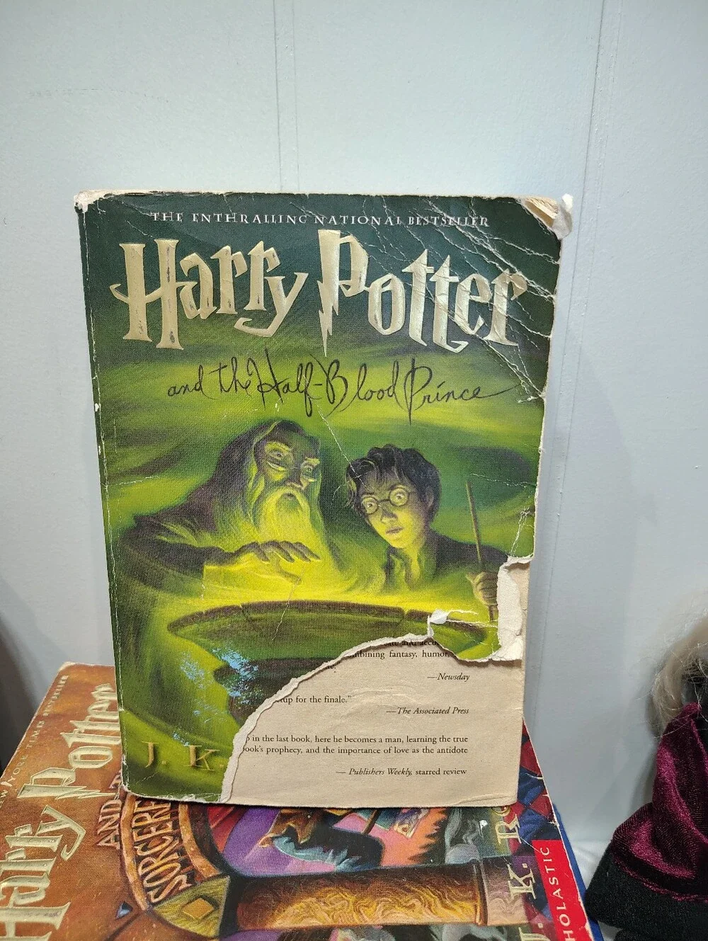 Vtg Harry Potter Lot Dumbledore Doll, Chamber of Secrets VHS & 6 Book Bundle